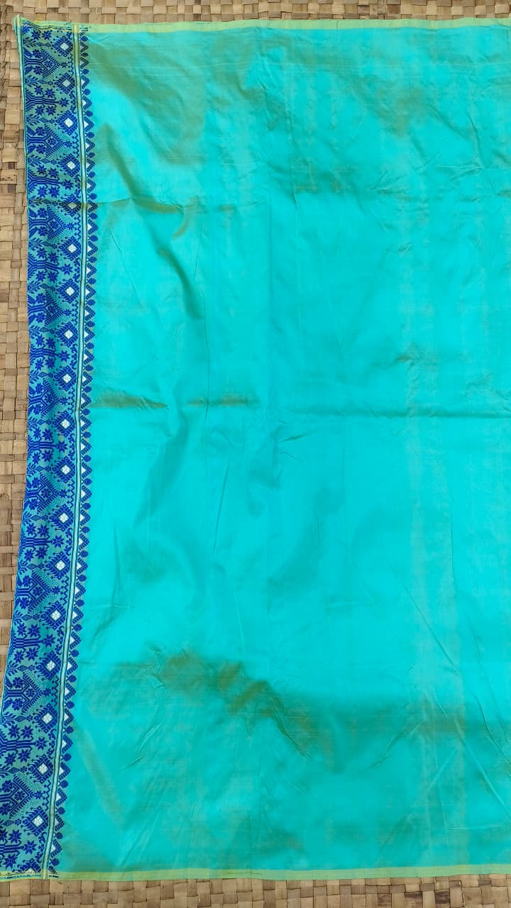 Pure Mulberry Silk Thread Work Blue And Yellow Dual Tone Assam Silk Saree