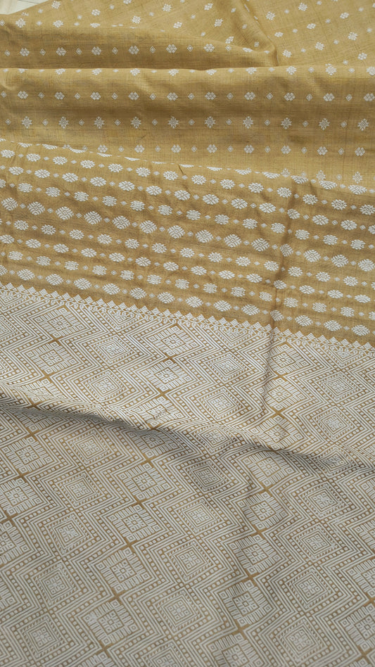 White Pure Muga Thread Work Assam Silk Saree Classy Handwoven Saree