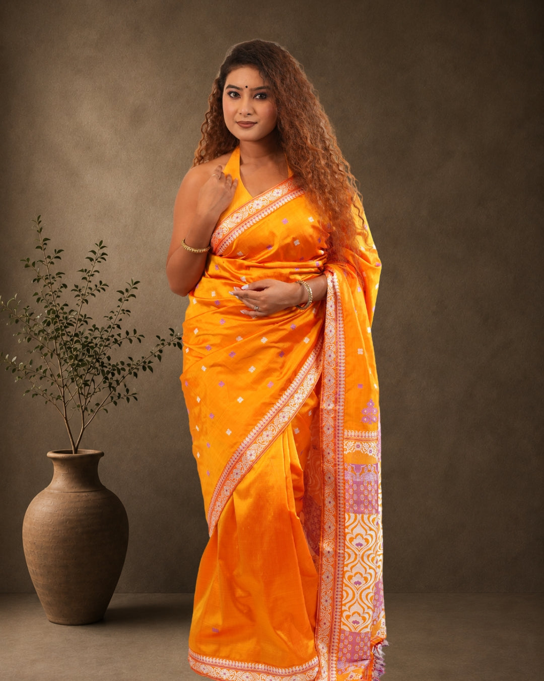 Pure Mulberry Silk Designer Thread Work Assam Silk Saree