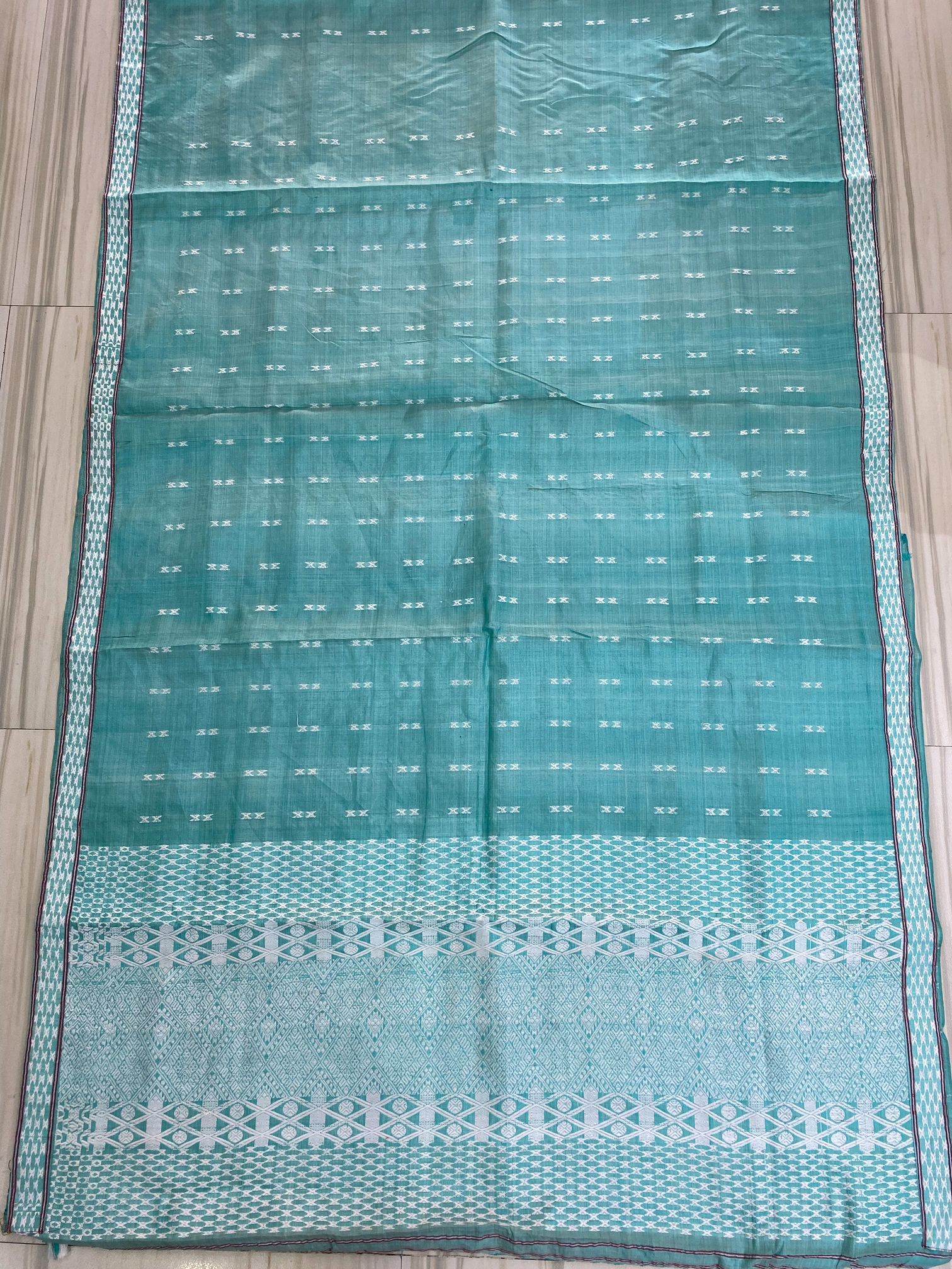 Grey Pure Tussar Assam-Silk-Saree With White Motifs (Dyed Tussar) – Ms24