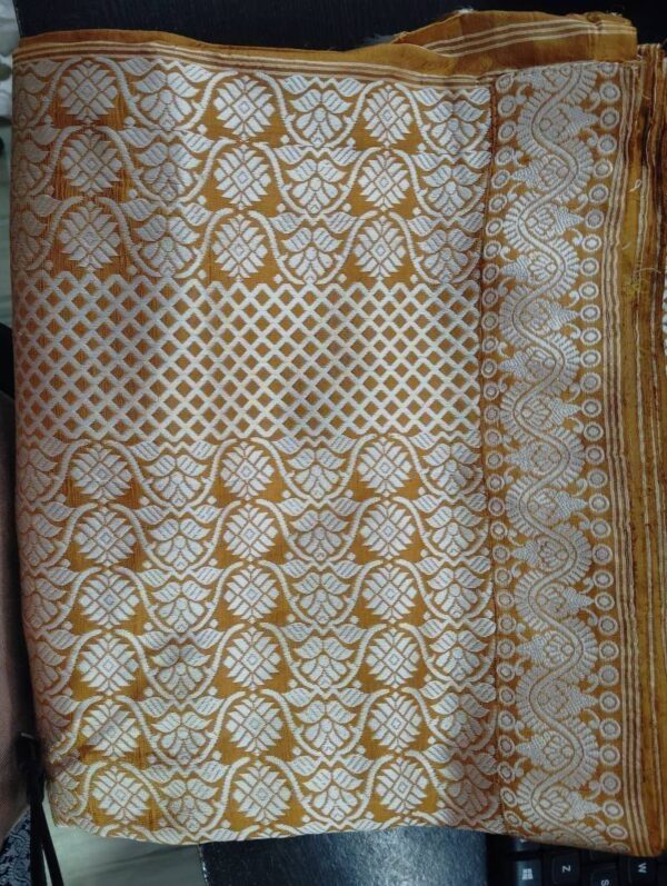 MULBERRY (PAAT) ASSAM SILK SAREE BEIGE - Image 2