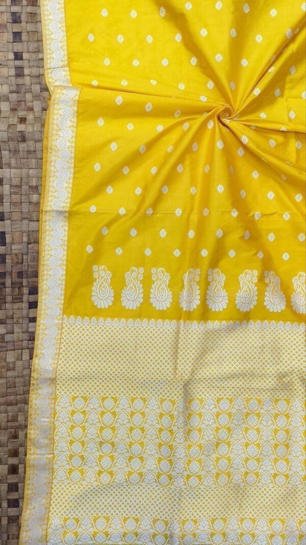 Exclusive Mulberry (paat) Assam Silk Saree - Yellow with white Motifs | Mayurisilk