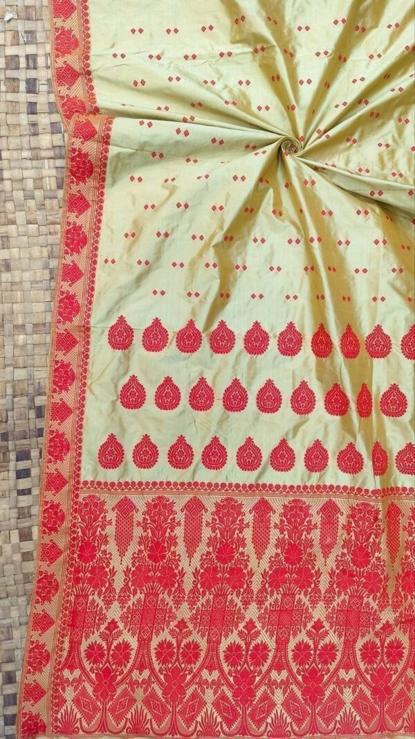 Exclusive Mulberry (paat) Assam Silk Saree - Beige with Red Motifs | Mayurisilk