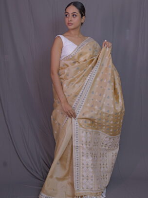 Tussar Silk Saree With White And Grey Thread Motifs