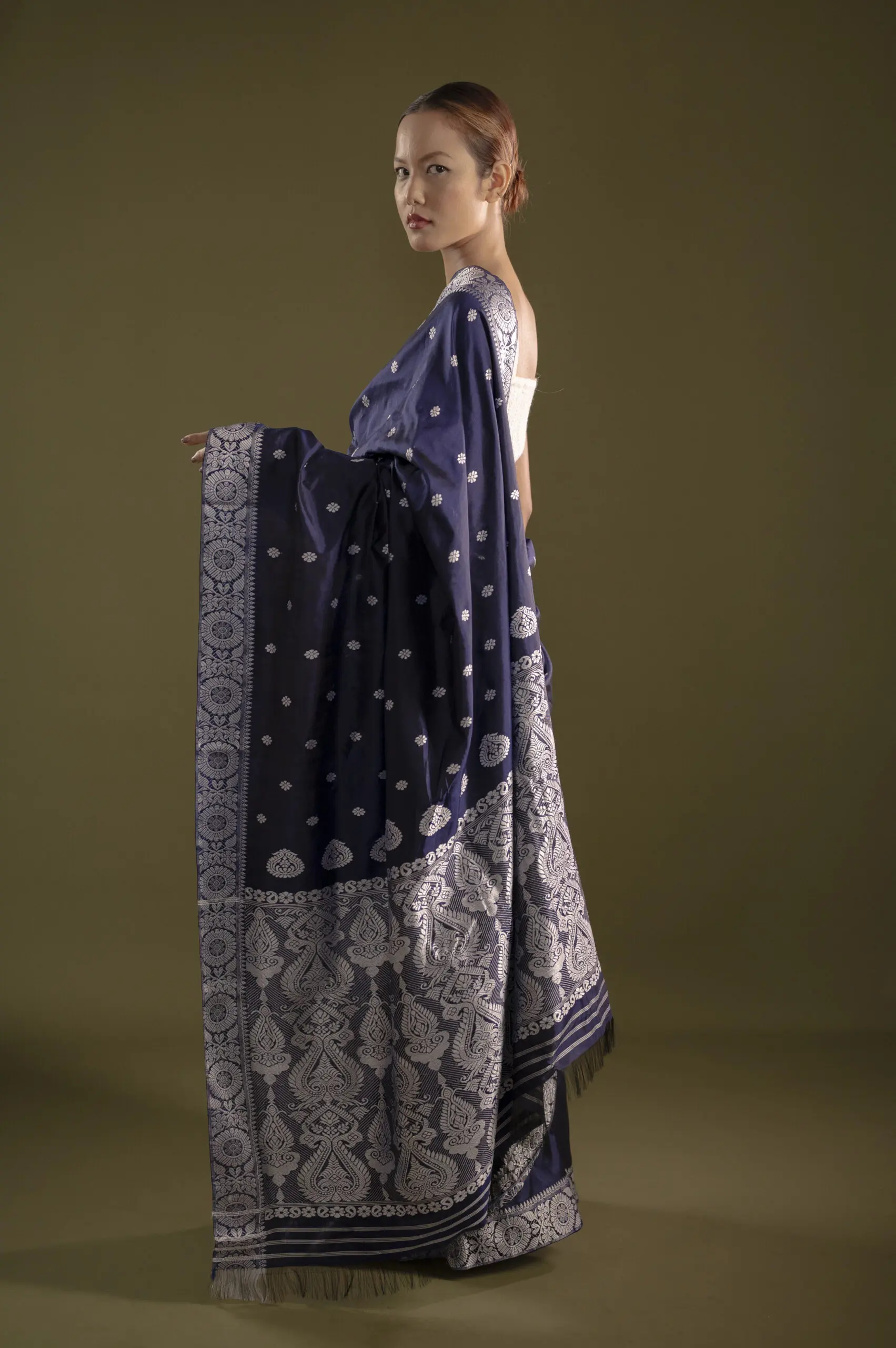 Navy Blue Assam Silk Saree With White Motifs - Image 4