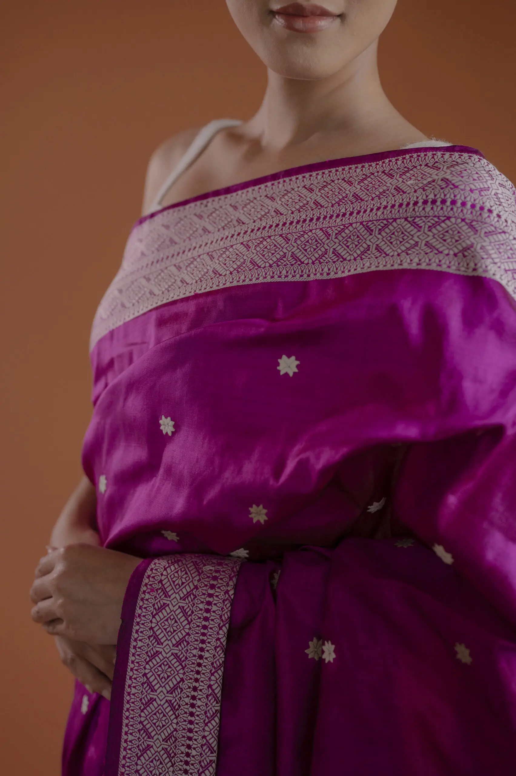 Purple Mulberry (Paat) Assam Silk Saree With Interwoven Border - Image 2