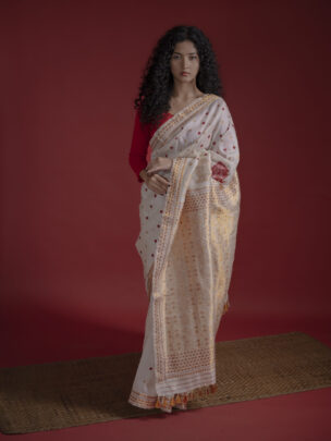 Mulberry Tussar Assam Silk Saree Zari And Thread Motifs