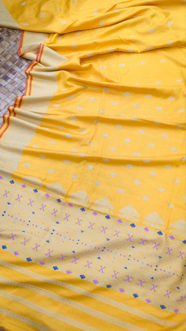 YELLOW EXCLUSIVE ERI ASSAM SILK SAREE | MAYURISILK