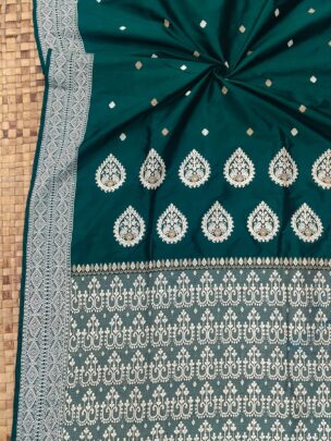 Green Assam Silk Saree With Interwoven Border | mayurisilk