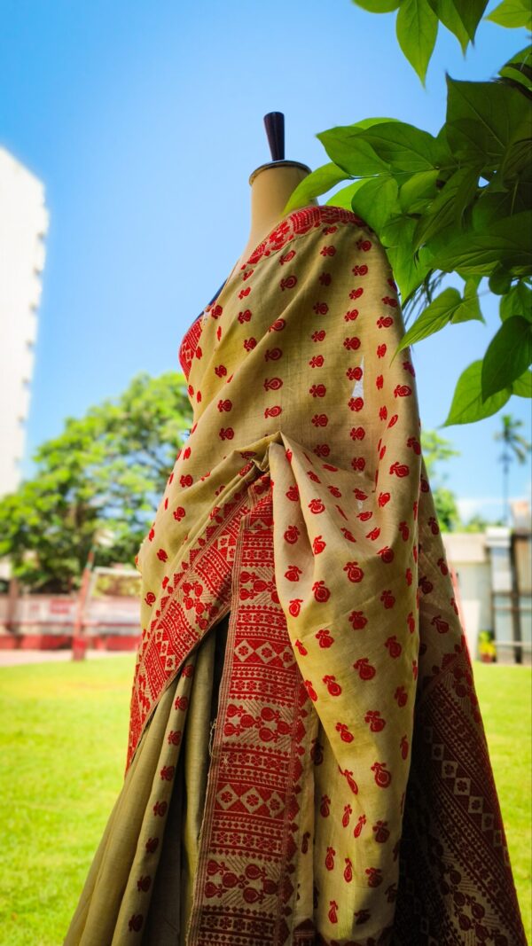Pure Muga Assam Silk Saree With Red Motifs - Image 2