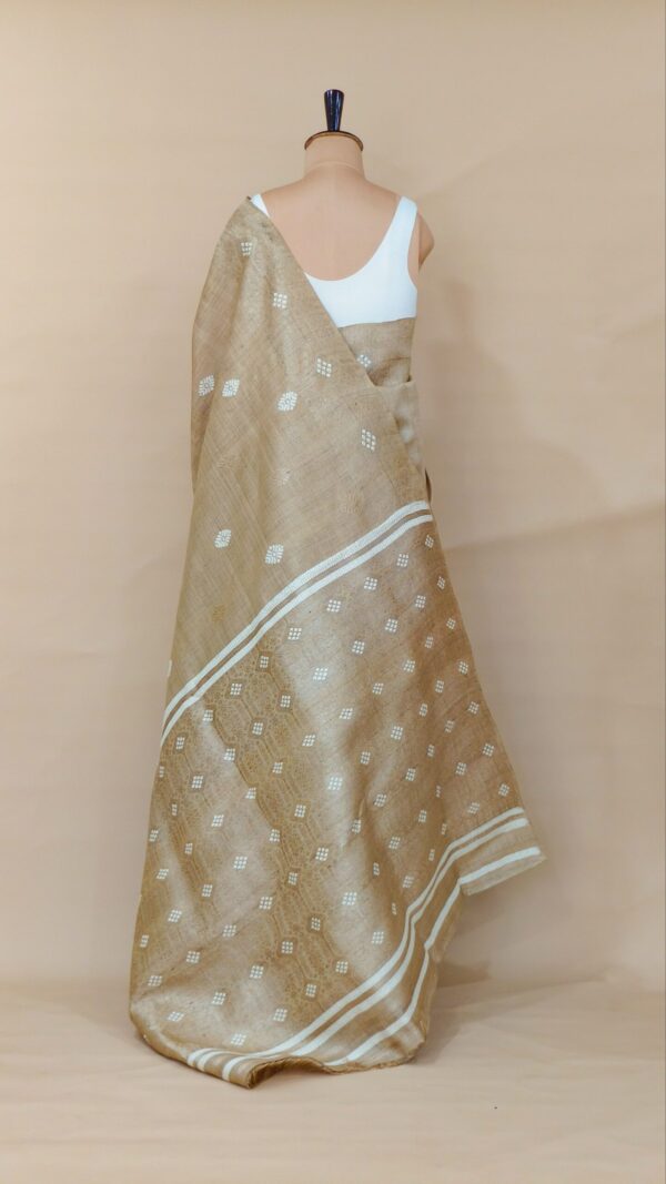 Pure Muga Assam Silk Saree With White Motifs Beige - Image 4