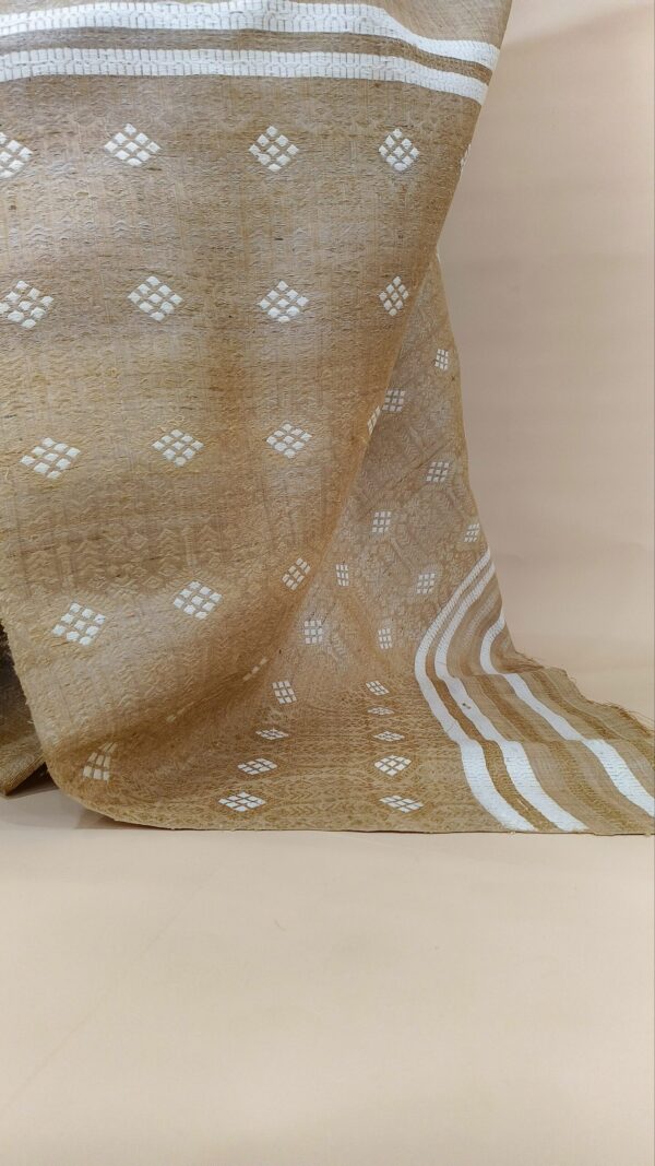 Pure Muga Assam Silk Saree With White Motifs Beige - Image 8