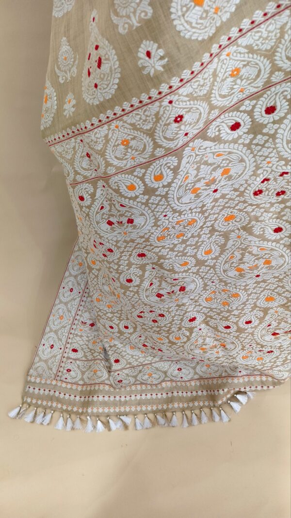 Pure Muga Assam Silk Saree With White Motifs - Image 4