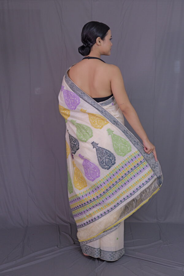 WHITE ERI BY ERI  ASSSAM SILK SAREE MAYURISILK - Image 4