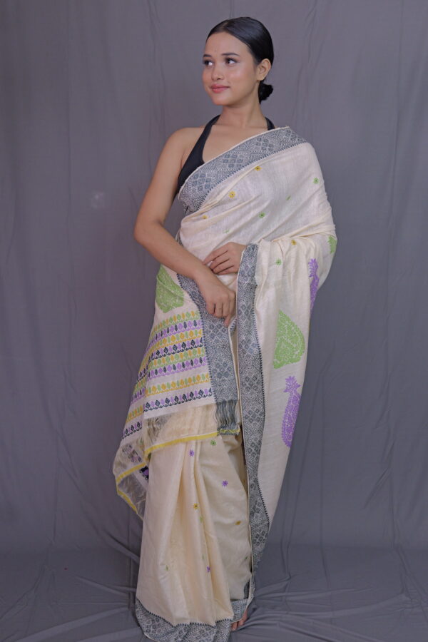 WHITE ERI BY ERI  ASSSAM SILK SAREE MAYURISILK - Image 5