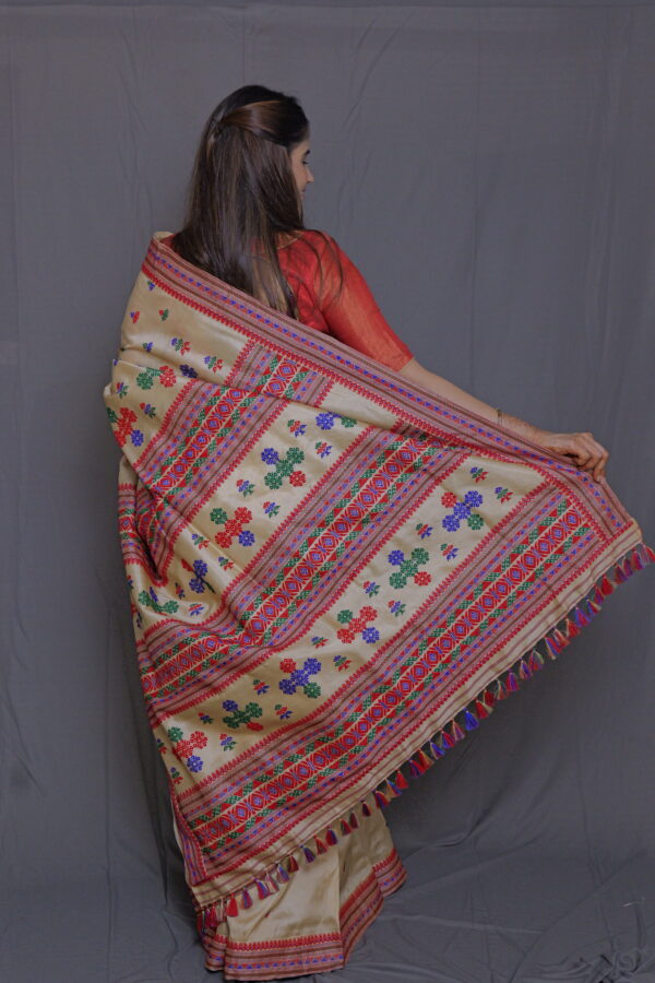BEIGE EXCLUSIVE TUSSAR ASSAM SILK SAREE | MAYURISILK - Image 3