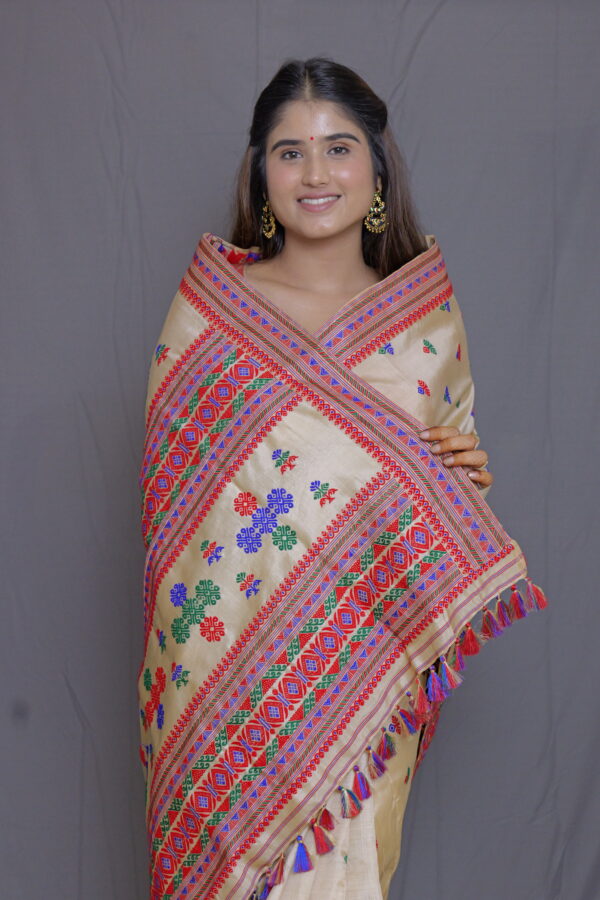 BEIGE EXCLUSIVE TUSSAR ASSAM SILK SAREE | MAYURISILK - Image 7