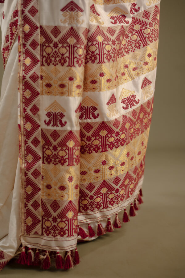 OFF WHITE TUSSAR BY MULBERRY ASSAM SILK SAREE MAYURISILK - Image 8