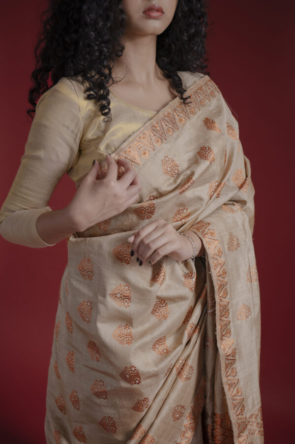 BEIGE MUGA COPPER ZARI ASSAM SILK SAREE | MAYURISILK - Image 3