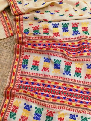 Tussar By Tussar Beige Multicolour Motifs Thread Work Saree 200213