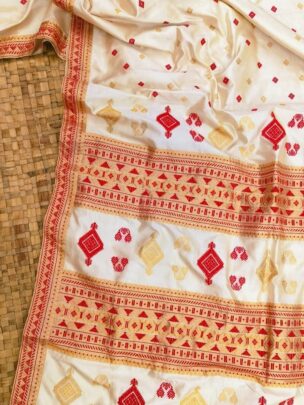 Tussar By Mulberry Assam Silk Saree With Golden Zari 200295