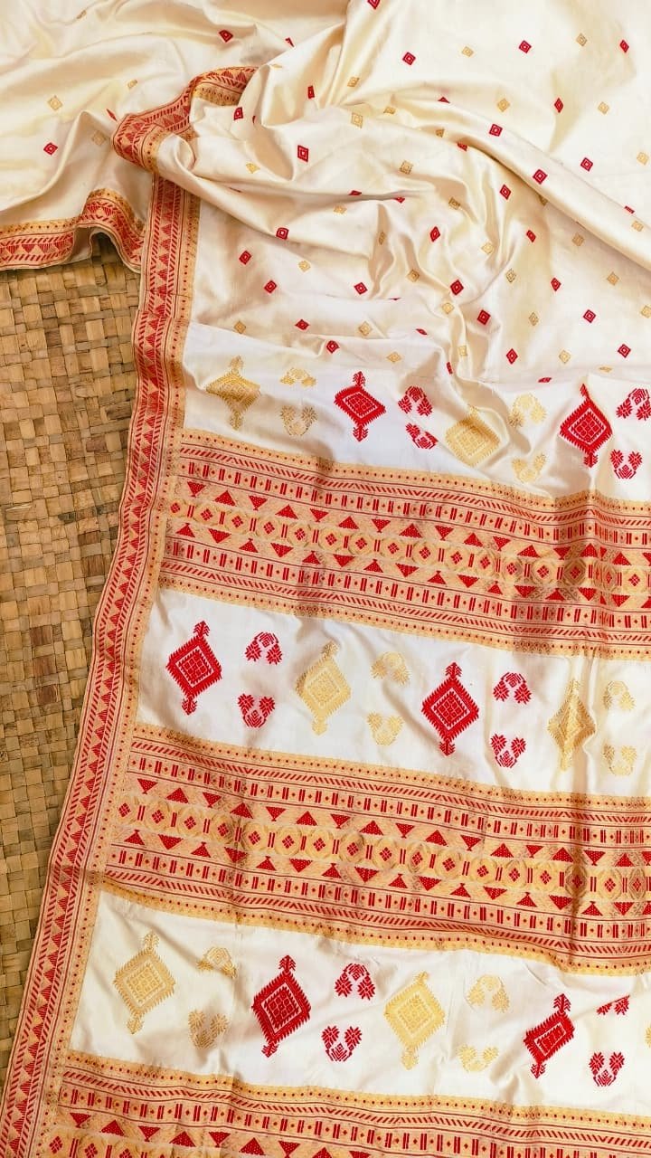 Tussar By Mulberry Assam Silk Saree With Golden Zari 200295