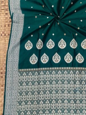 Green Assam Silk Saree With Interwoven Border | mayurisilk