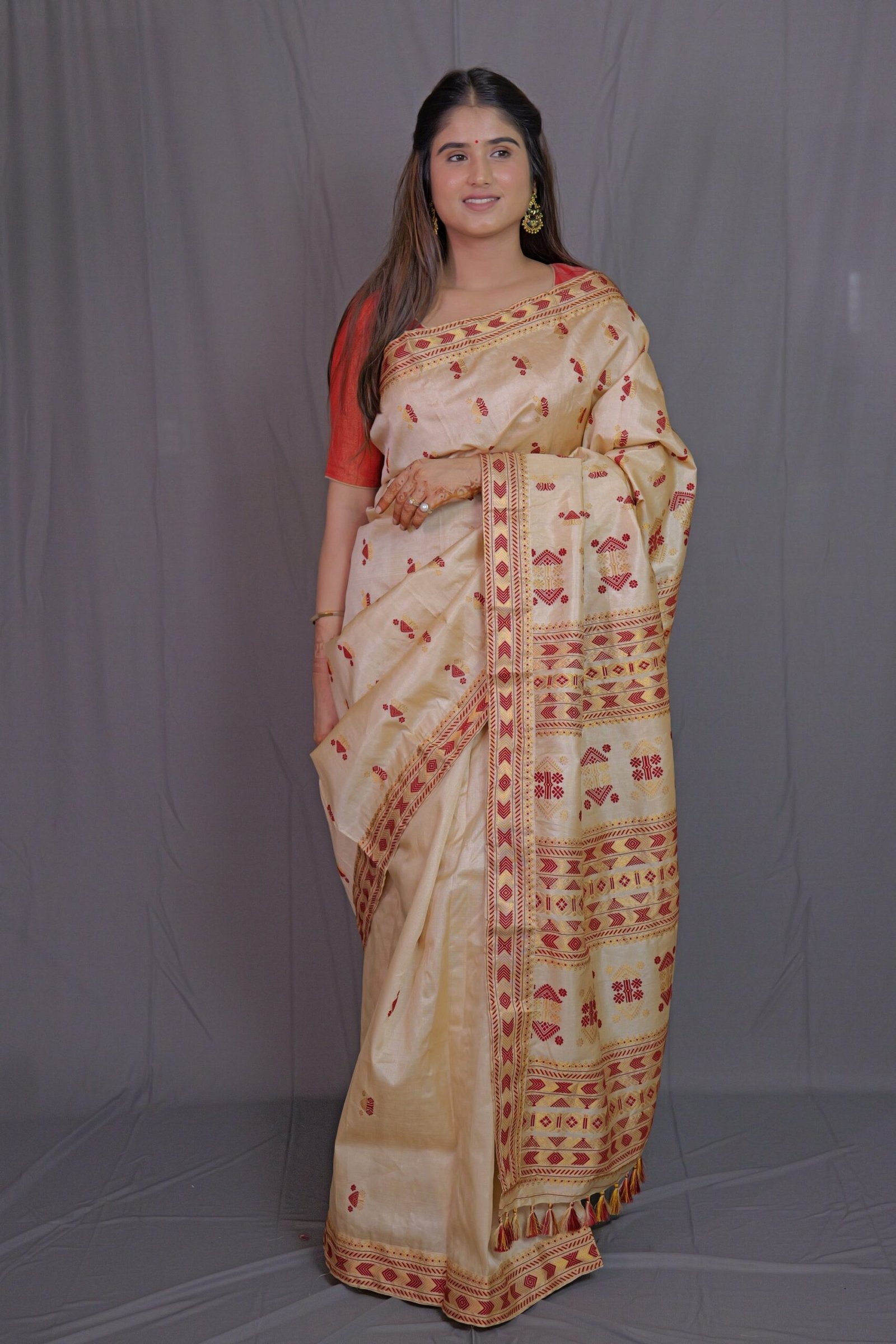 TUSSAR BY TUSSAR GOLDEN ZARI BEIGE ASSAM SILK SAREE MAYURISILK