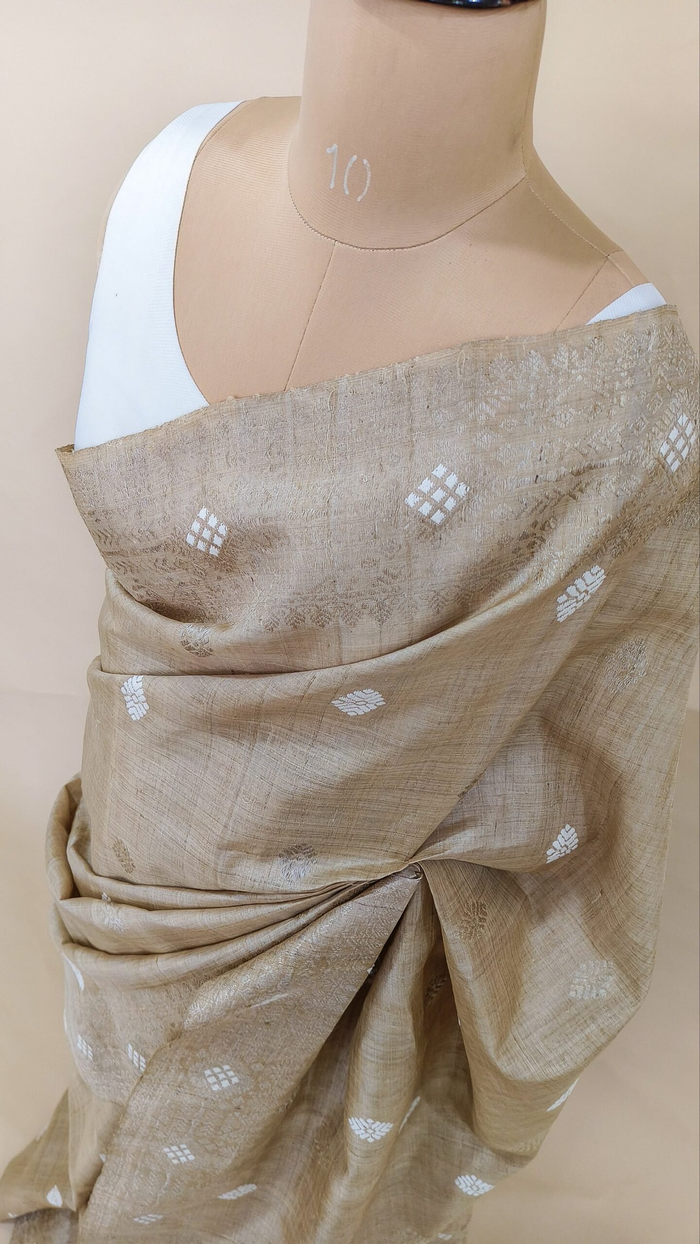 Pure Muga Assam Silk Saree With White Motifs Beige - Image 5