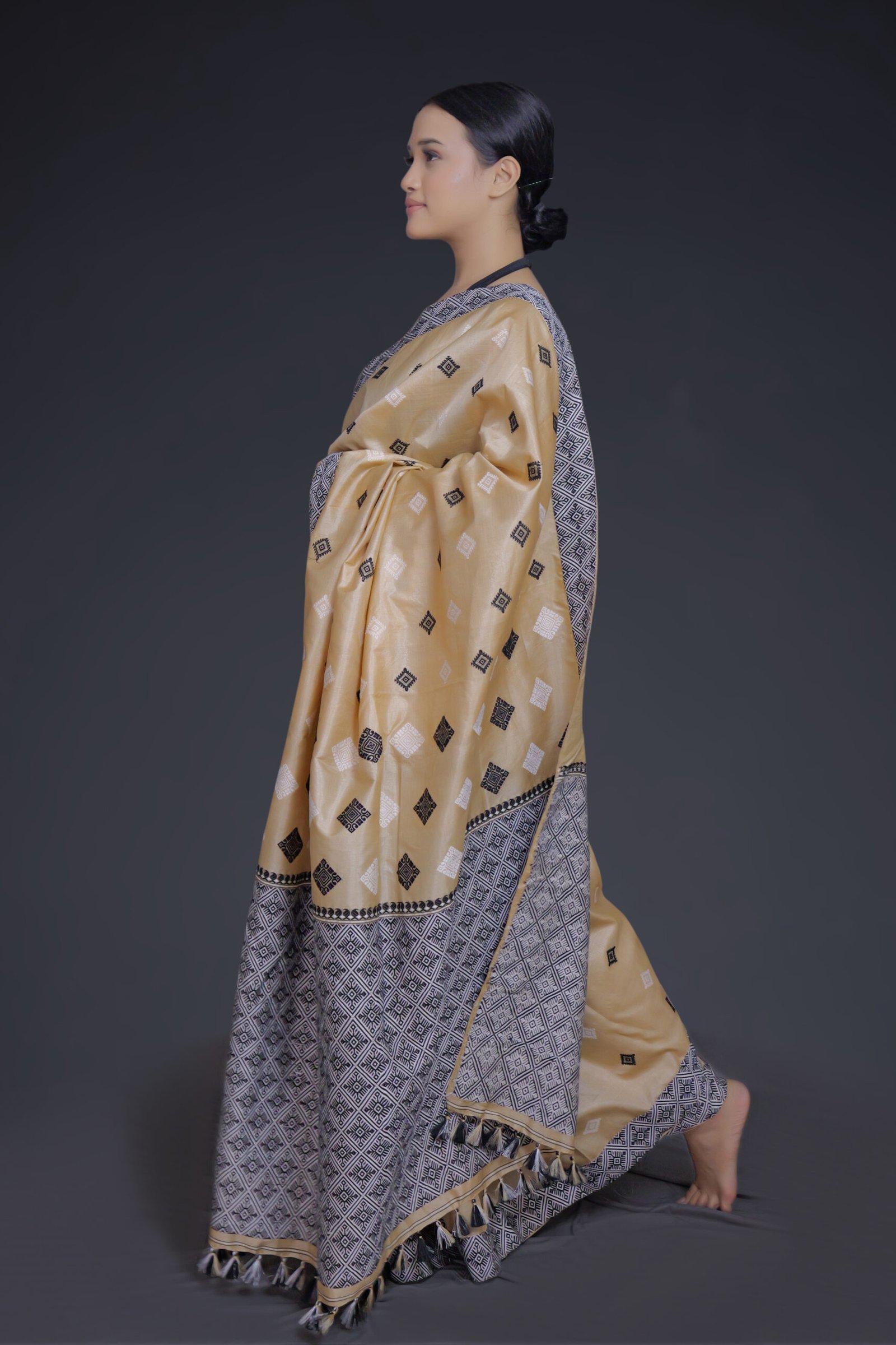 Tussar Silk Saree with Black and White Motifs - Image 3