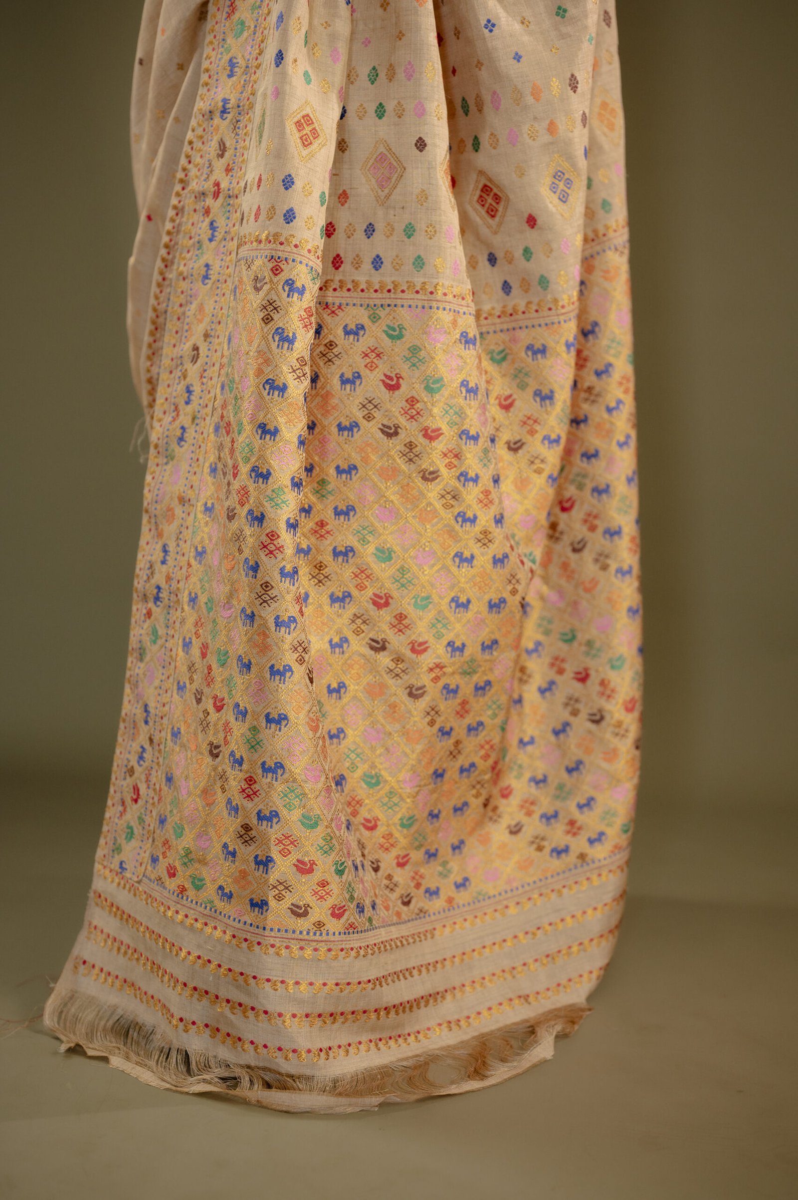 Pure Muga Silk Saree With Zari And Thread Motifs - Image 4