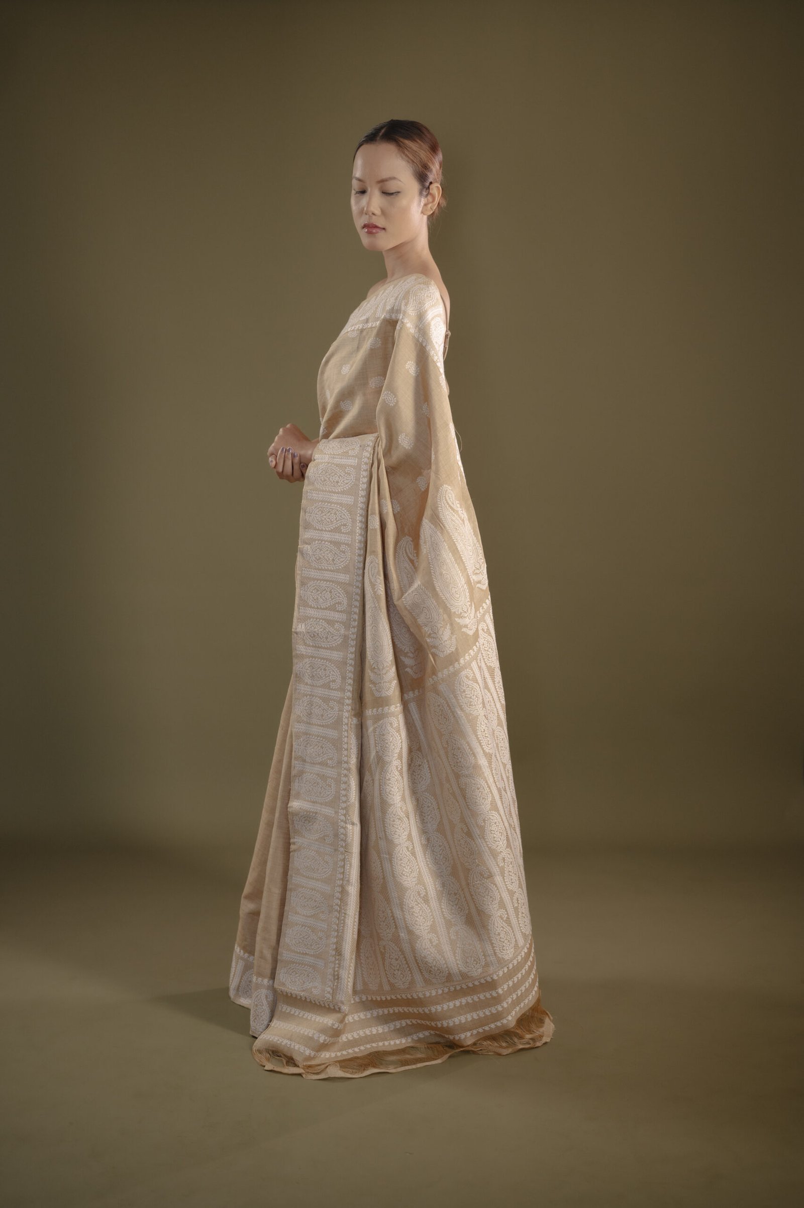 Beige Muga Thread Work Big Border Assam Silk Saree | Mayuri Silk - Image 5