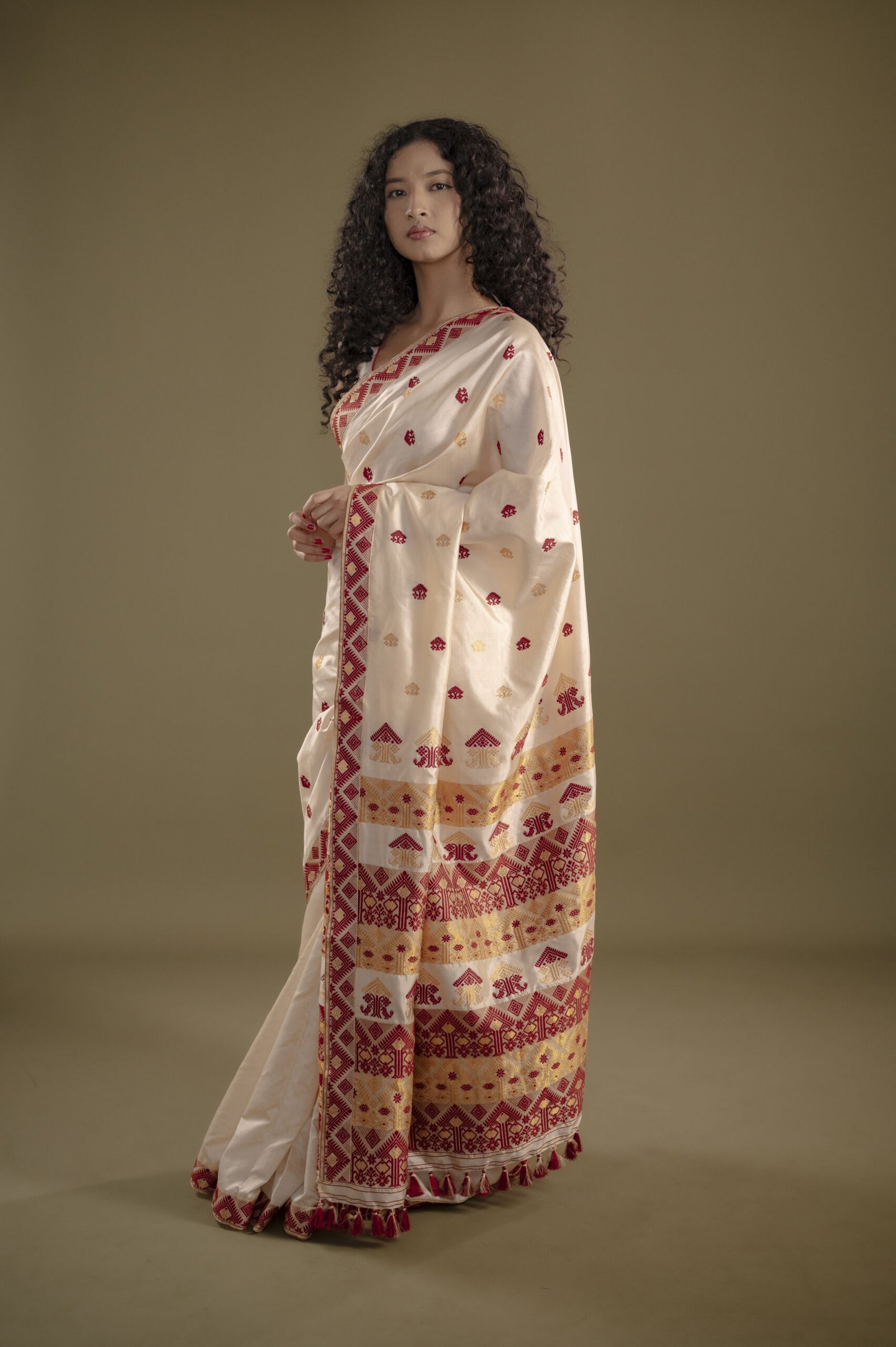 OFF WHITE TUSSAR BY MULBERRY ASSAM SILK SAREE MAYURISILK - Image 2