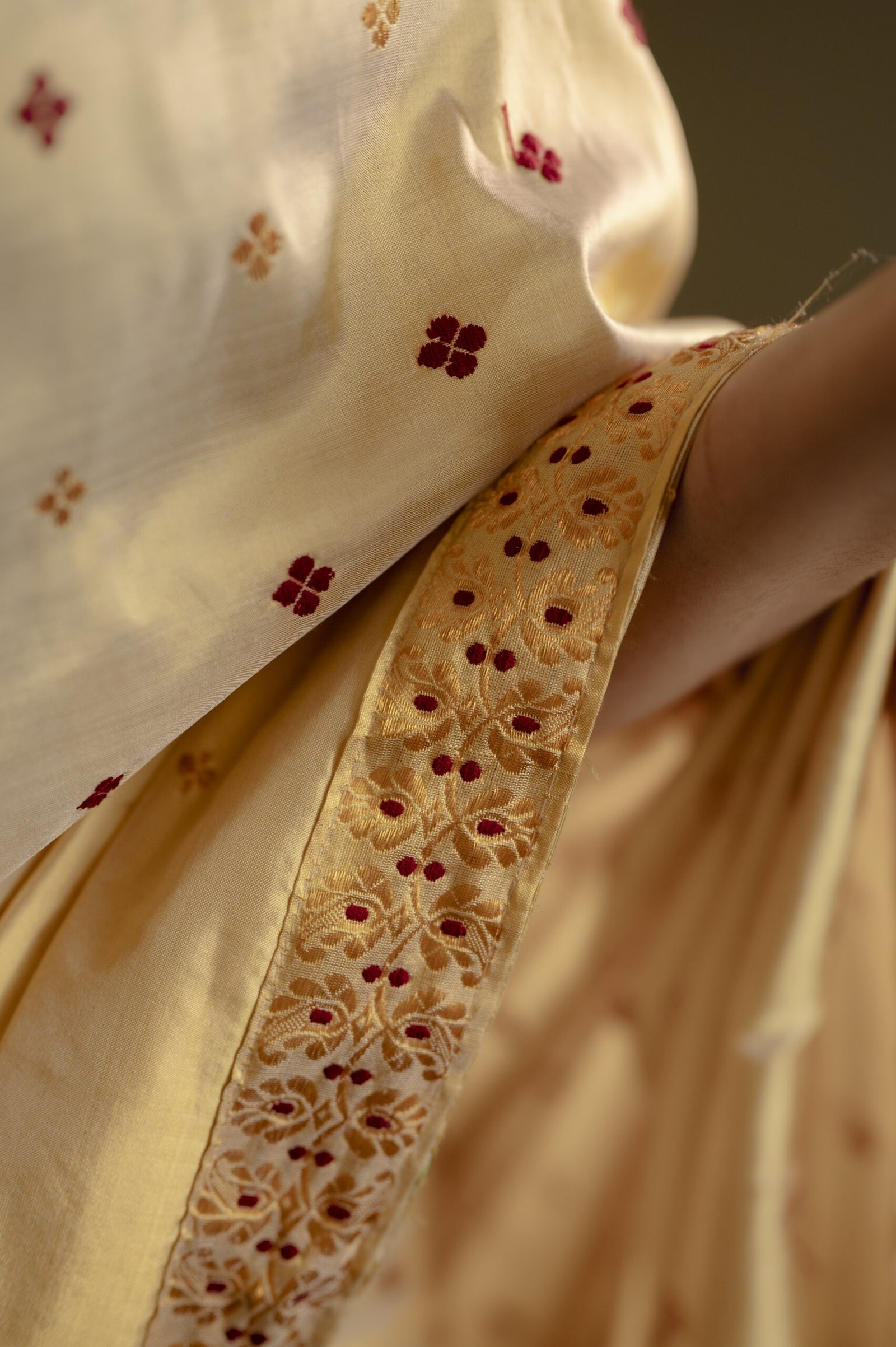 GOLD MULBERRY GOLDEN ZARI ASSAM SILK SAREE MAYURISILK - Image 5