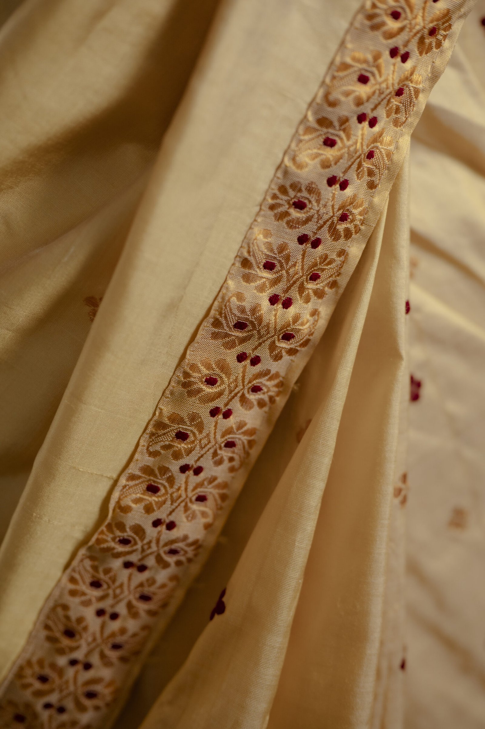 GOLD MULBERRY GOLDEN ZARI ASSAM SILK SAREE MAYURISILK - Image 6