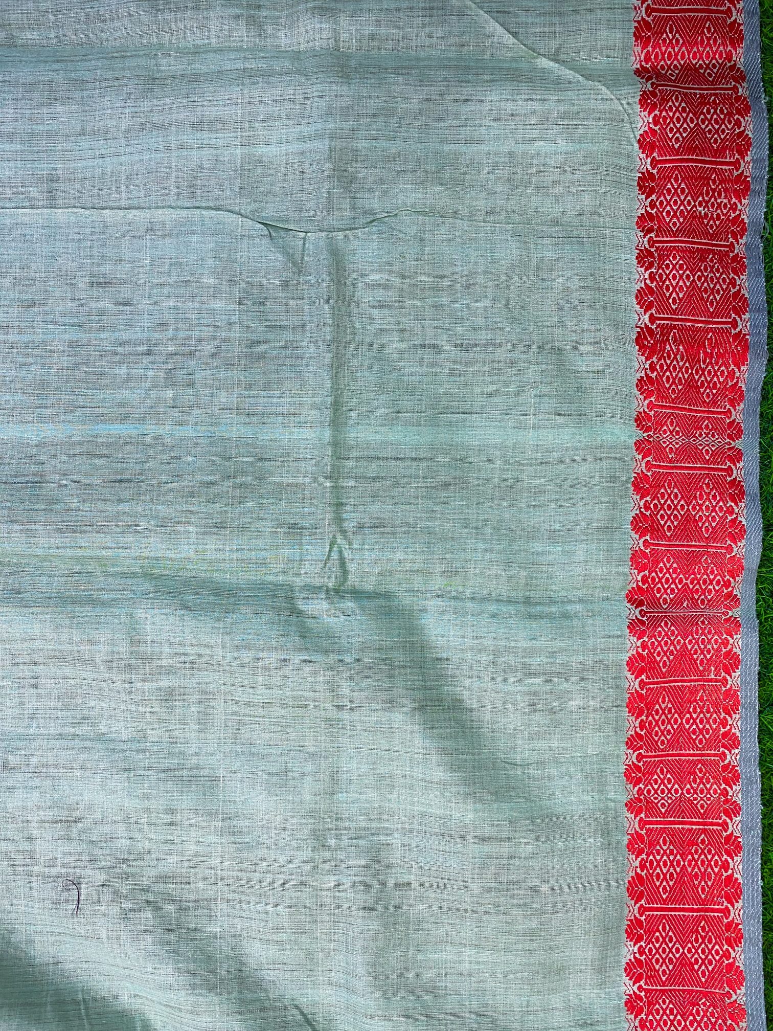 Light Pista Green Pure Eri Mulberry Assam Silk Saree with Thread Work – ES33